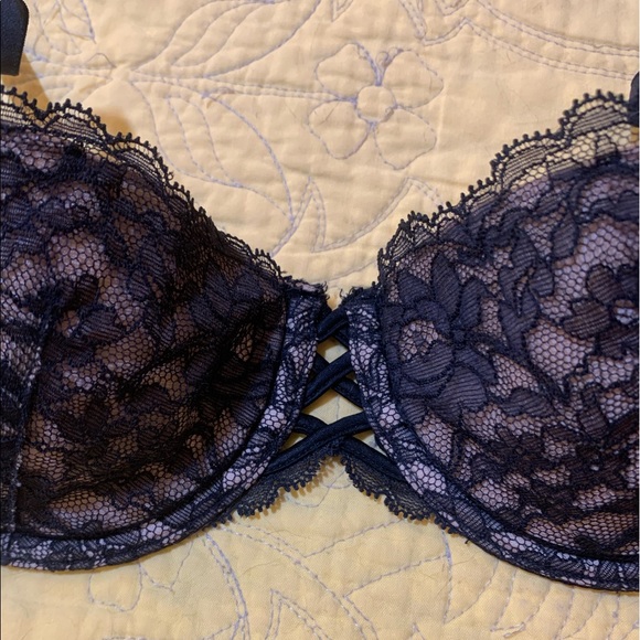 Victoria’s Secret balconet bra - Picture 14 of 16